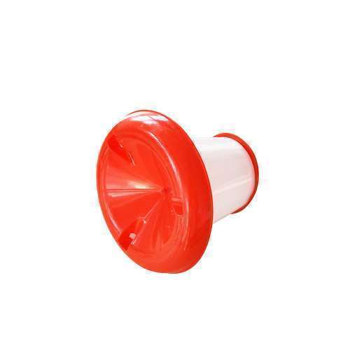 Chicken Feeder 1kg (2.5 x 18.1 x 15.5cm)